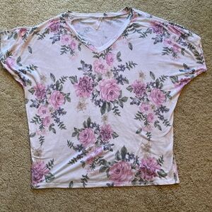 Honeyme Floral Cottage Soft Feel V-Neck Women's Top - Pink Rose Print